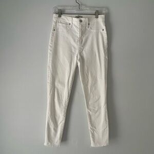 Abercrombie & Fitch White Skinny Jeans